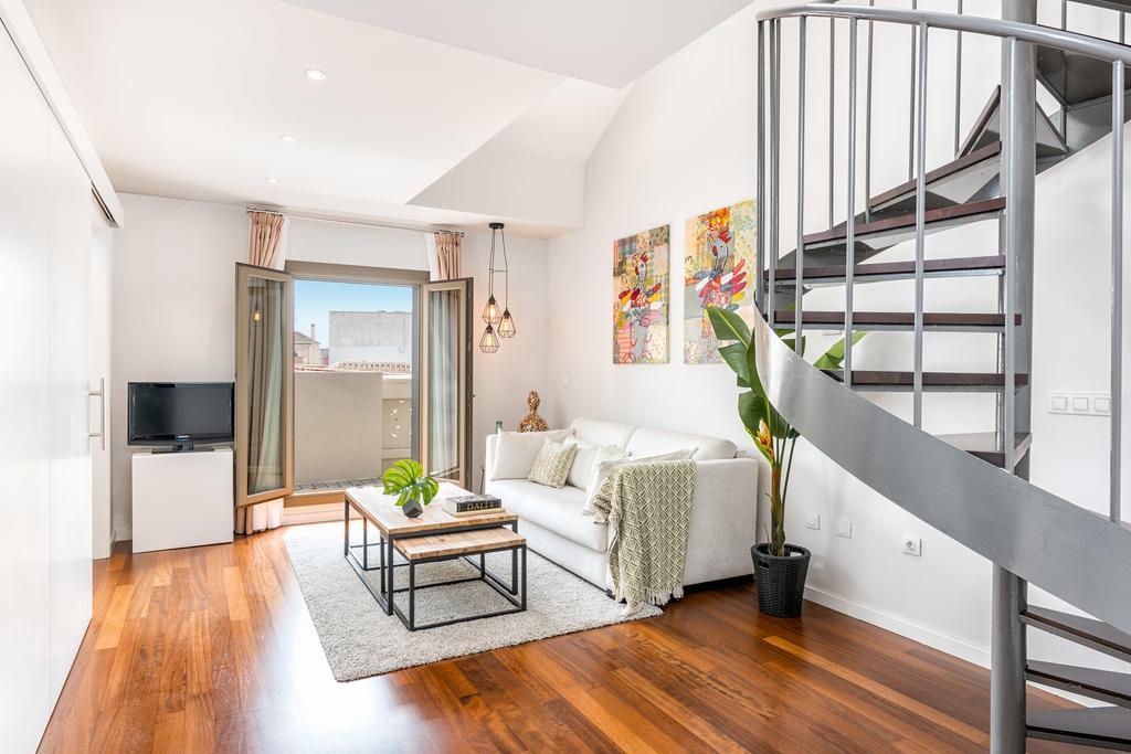 Iloftmalaga Atico Felix Saenz Apartment Luaran gambar